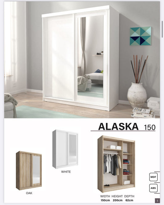 ALASKA 150 Wardrobe