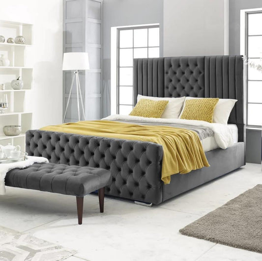 Chesterfield panel bed + open coil memoryfoam mattress